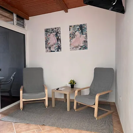 Апартаменты La Casita De Vale Y Jeni El Pris
