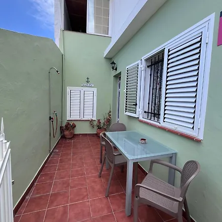 La Casita De Vale Y Jeni Apartment *